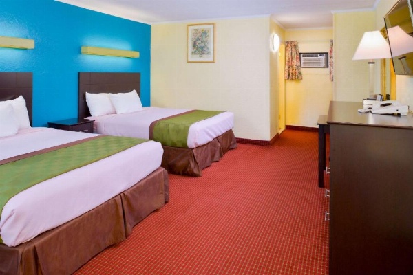 Rodeway Inn Orleans image 28